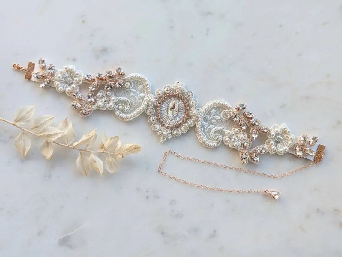BELLA Crystal Lace Bridal Choker