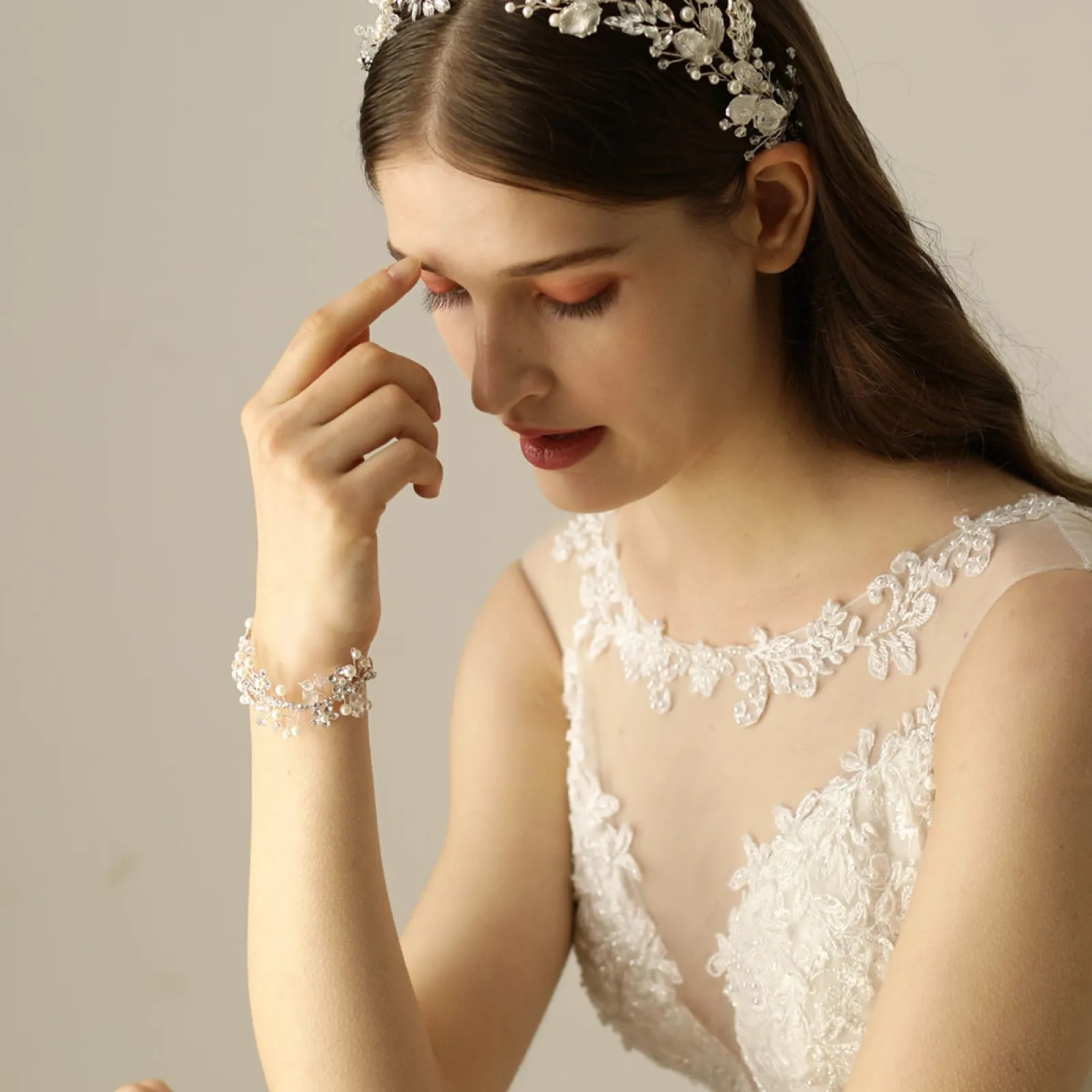 Bridal Pearl Flower Bracelet Trendy Crystal Vintage Silver Gold Simple Bridesmaid Wedding