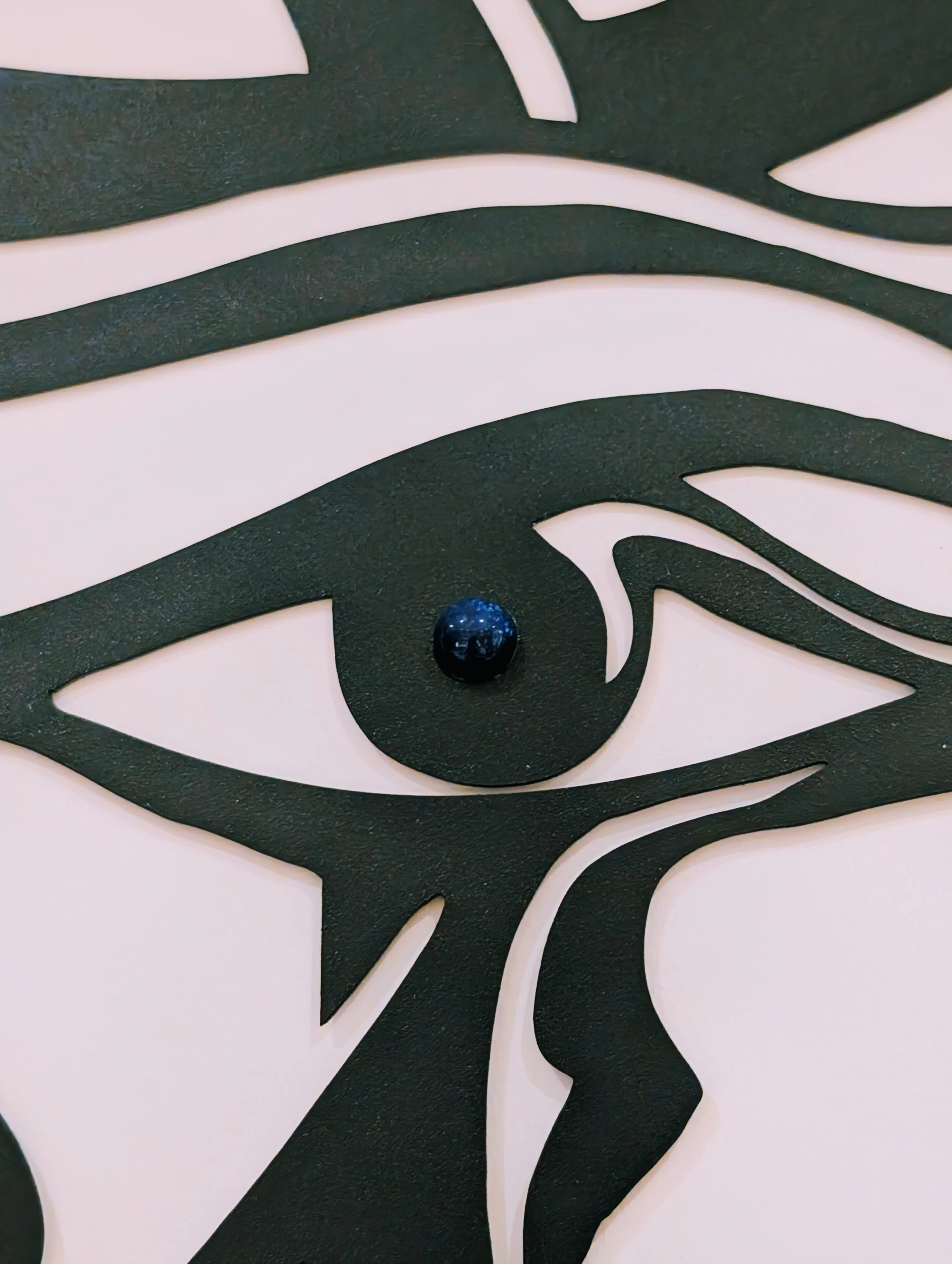 Metal Art - Eye of RA inside Ankh