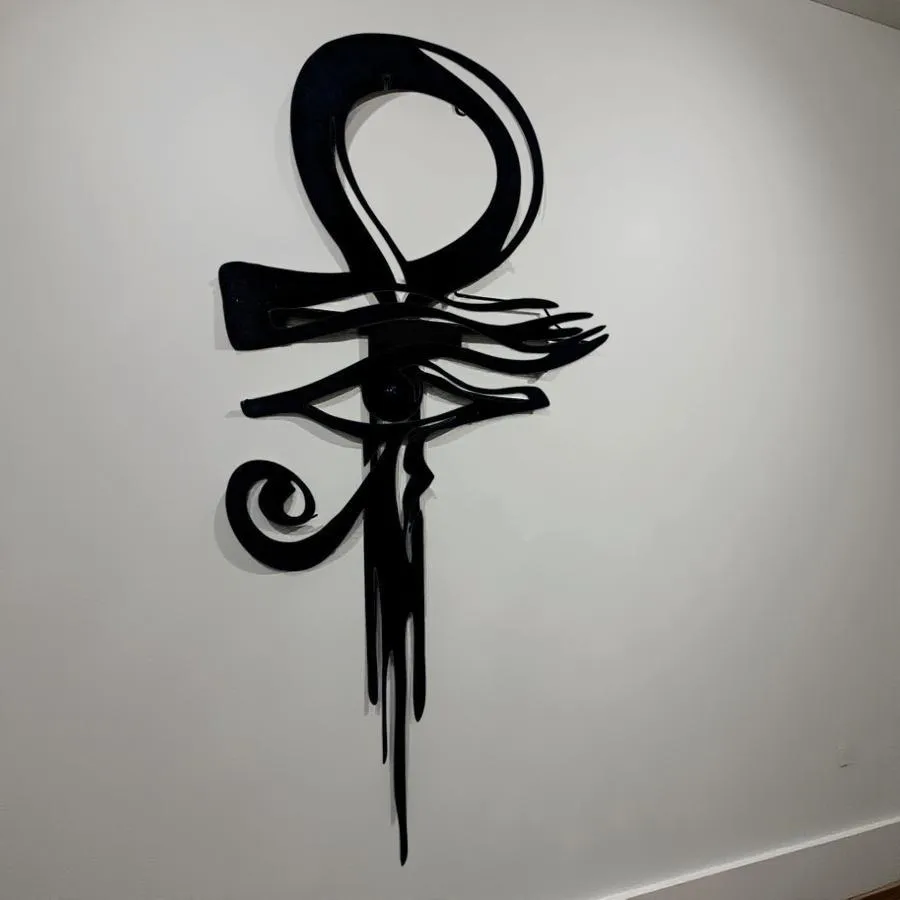 Metal Art - Eye of RA inside Ankh