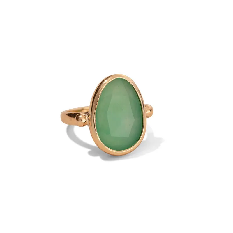 Pebble Ring, Chrysoprase, 9kt Yellow Gold