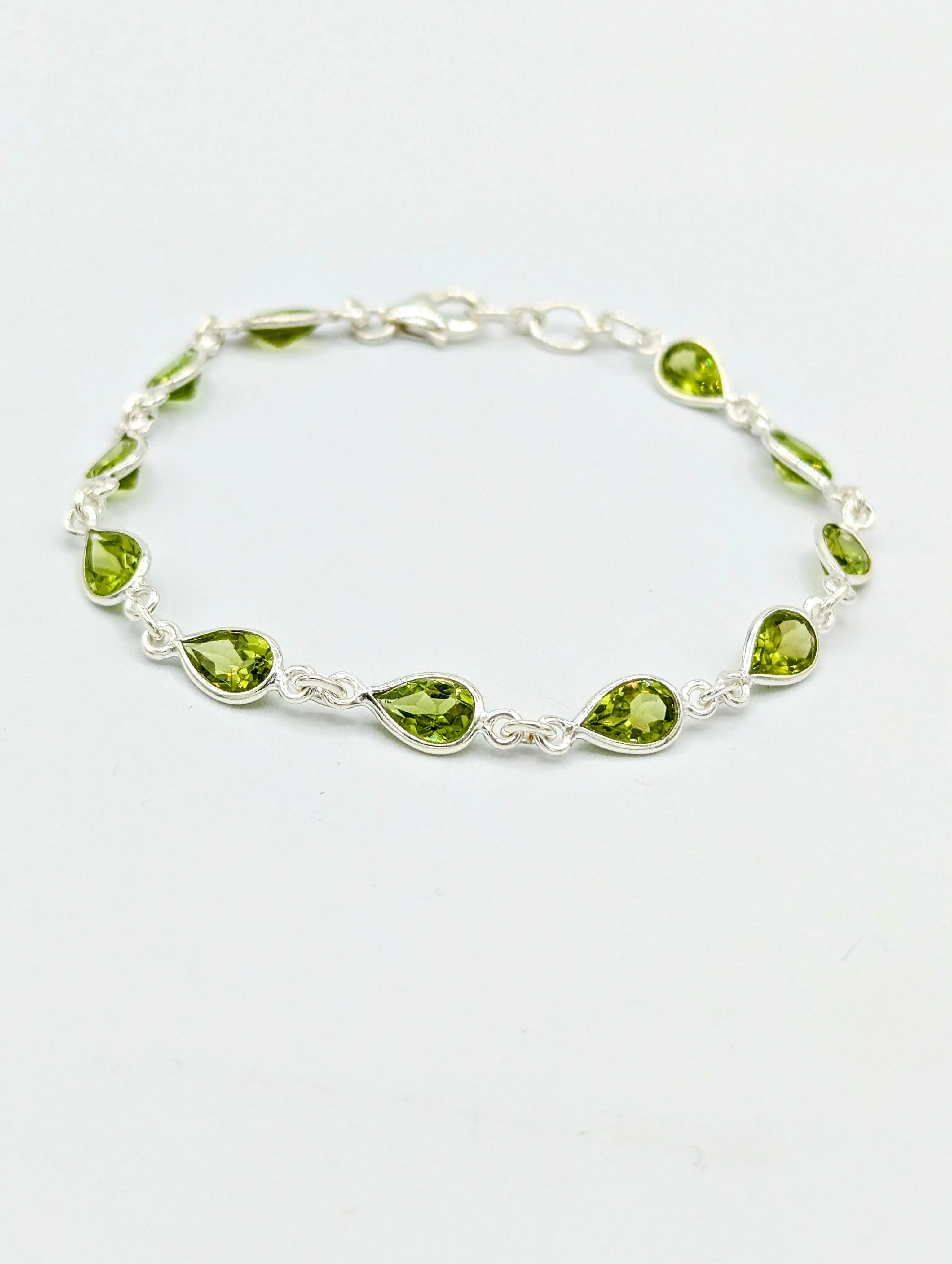 Peridot Teardrop Facet Bracelet