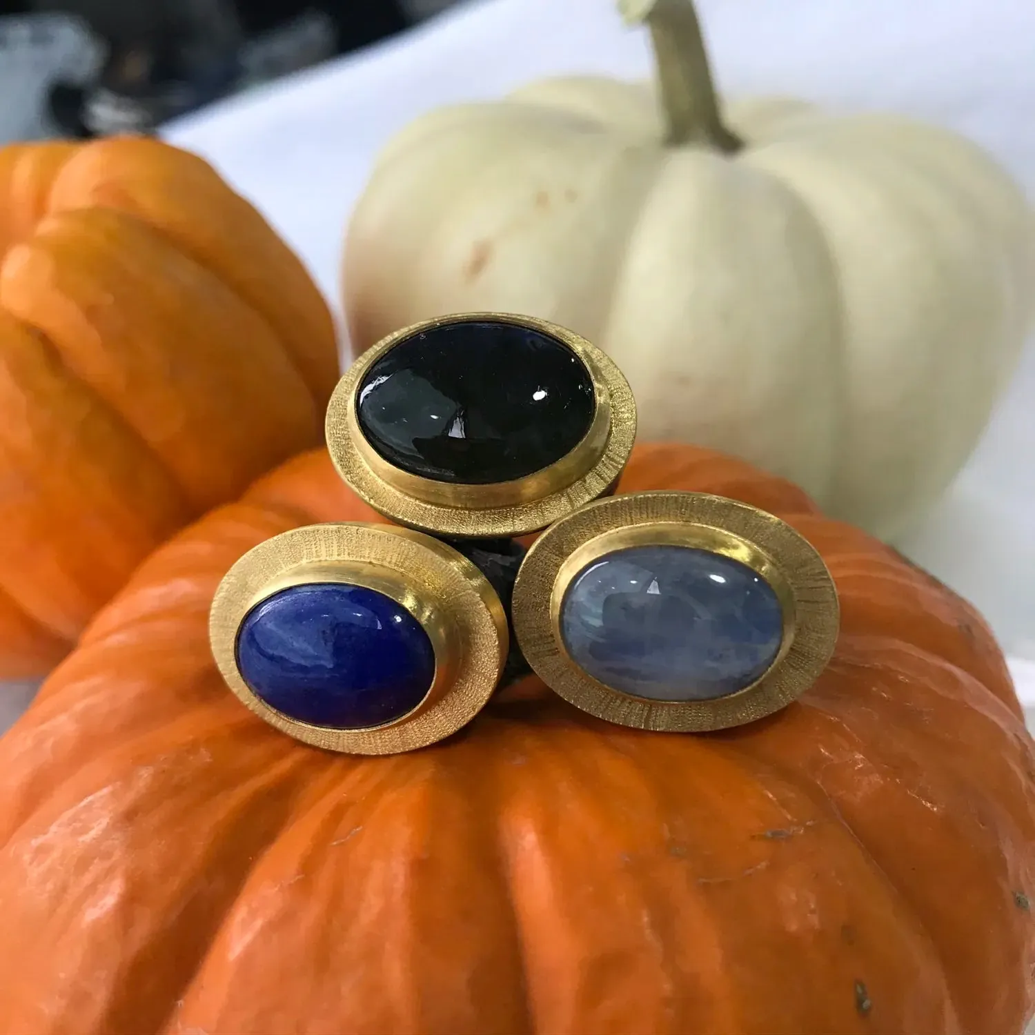 Pompei Ring with Rainbow Moonstone